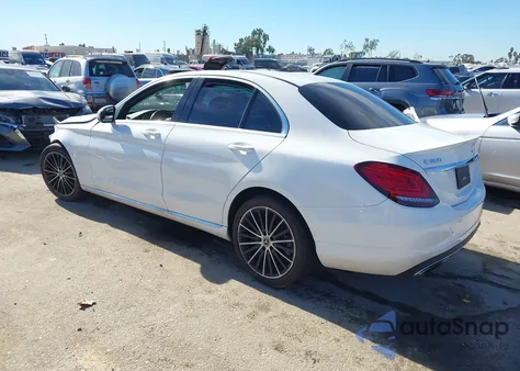2019 Mercedes-Benz C 300 из США, поврежденный, VIN 55SWF8DB2KU288660